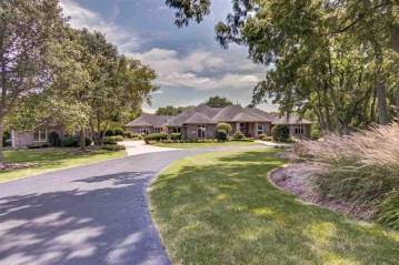 11409 Inverway, Belvidere, IL 61008