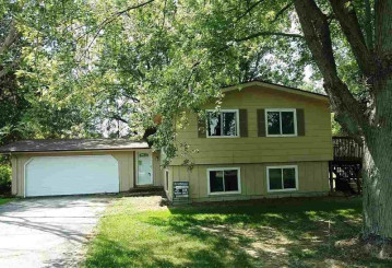 1953 Valley View Drive, Belvidere, IL 61008