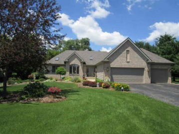 5171 W Forest Trl, Rockford, IL 61109