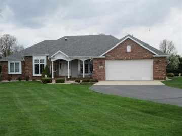 8702 N Grouse Run, Stillman Valley, IL 61084