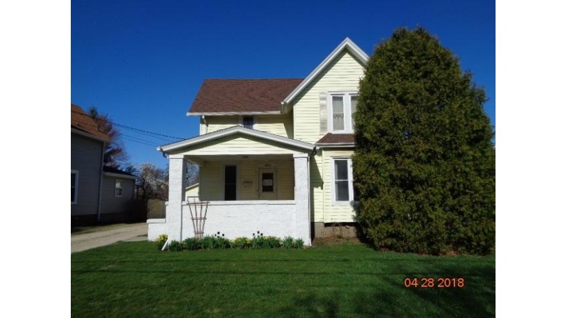 1011 Maple Avenue Belvidere, IL 61008 by Century 21 Affiliated $72,000