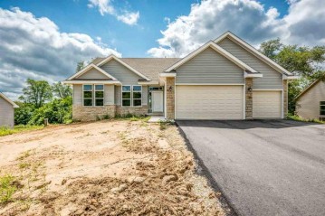 834 E Mason Drive, Edgerton, WI 53534