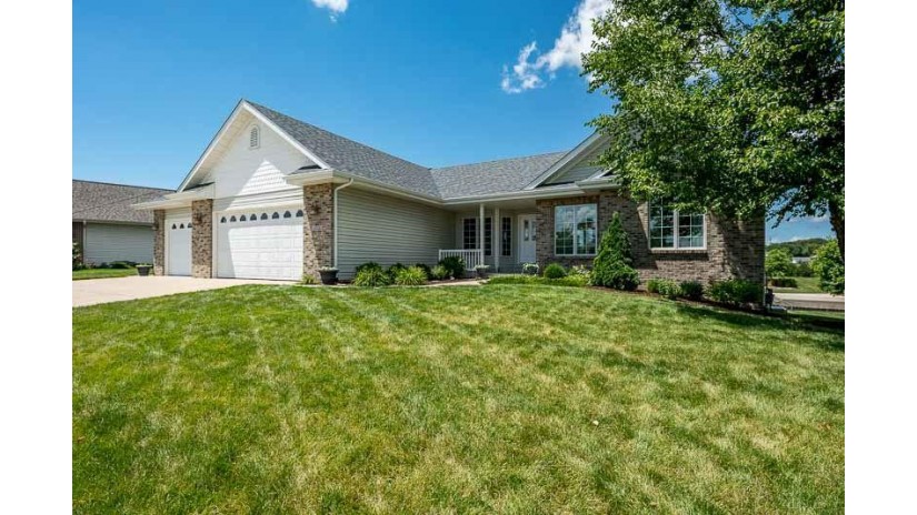 1238 Key West Drive Machesney, IL 61103 by Century 21 Affiliated $384,900