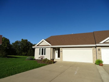 2202 Hillside Court, Freeport, IL 61032