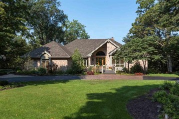 1560 Hidden Creek Lane, Belvidere, IL 61008