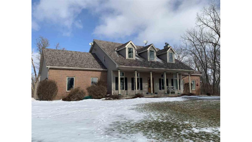 954 Stony Point Road Dixon, IL 61021 by Re/Max Of Rock Valley $374,900