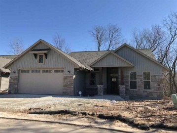 1104 S Forestbrook Lane, Grand Chute, WI 54914