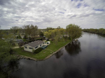 4404 Clark Street, Omro, WI 54963