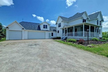 9614 Pioneer Road, Clayton, WI 54956