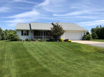 1002 Riverview Drive, Little Suamico, WI 54141