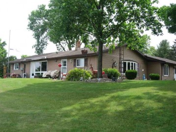 W5868 Cedar Springs Court, Marion, WI 54960