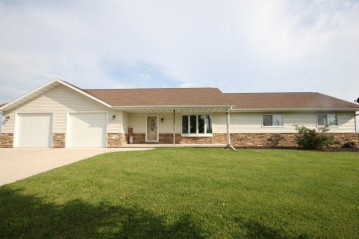 W1485 Hwy E, Rantoul, WI 53014-9370