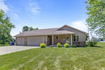 3420 Freedom Road, Little Chute, WI 54913-9304