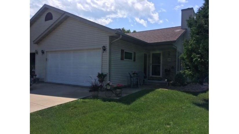 22 Sunrise Court Fond Du Lac, WI 54935 by Adashun Jones, Inc. $139,900