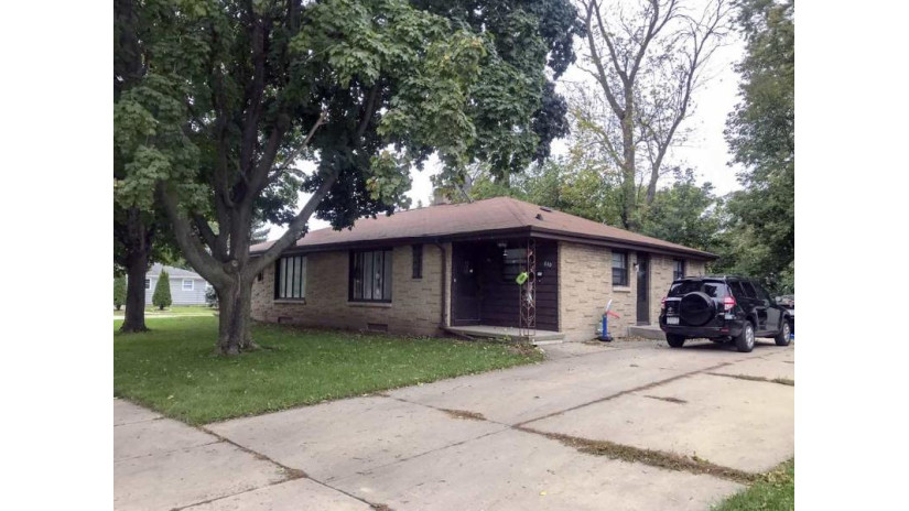 610 John Street Green Bay, WI 54302 by Shorewest Realtors $139,900