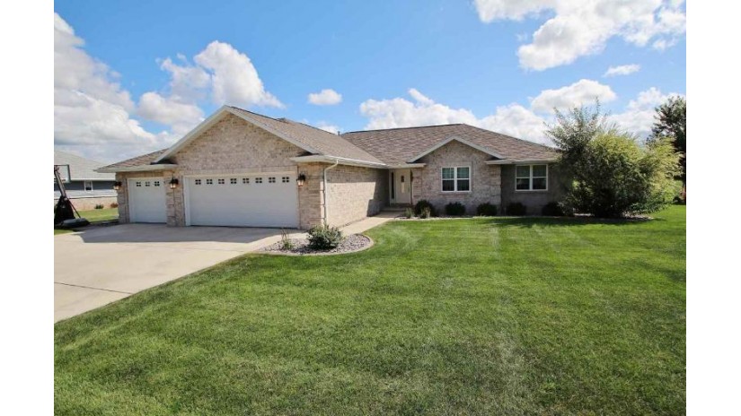 1547 Red Maple Road DePere, WI 54115 by Resource One Realty, Llc $377,000
