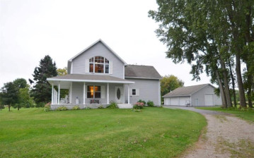 613 Mourning Dove Road, Little Suamico, WI 54141-8725