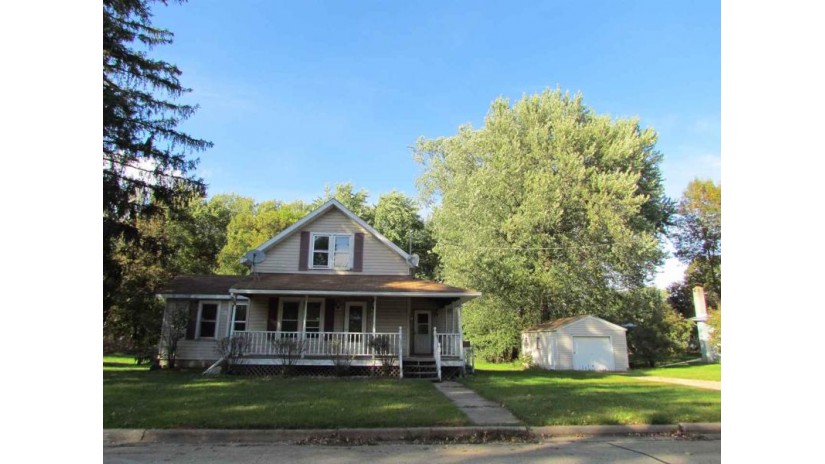 80 Elm Street Clintonville, WI 54929 by Zimms and Associates Realty, LLC $32,500