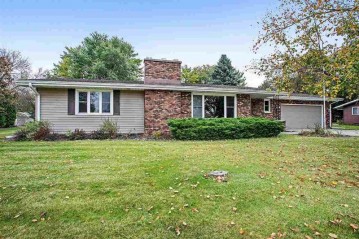 480 S Glenview Avenue, Brillion, WI 54110-1450