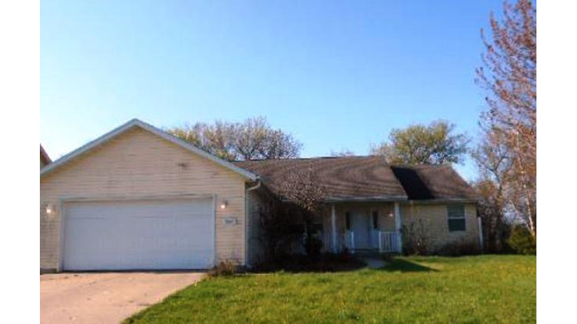 3440 Sheffield Dr Janesville, WI 53546 by Realhome Services And Solutions, Inc. $191,000