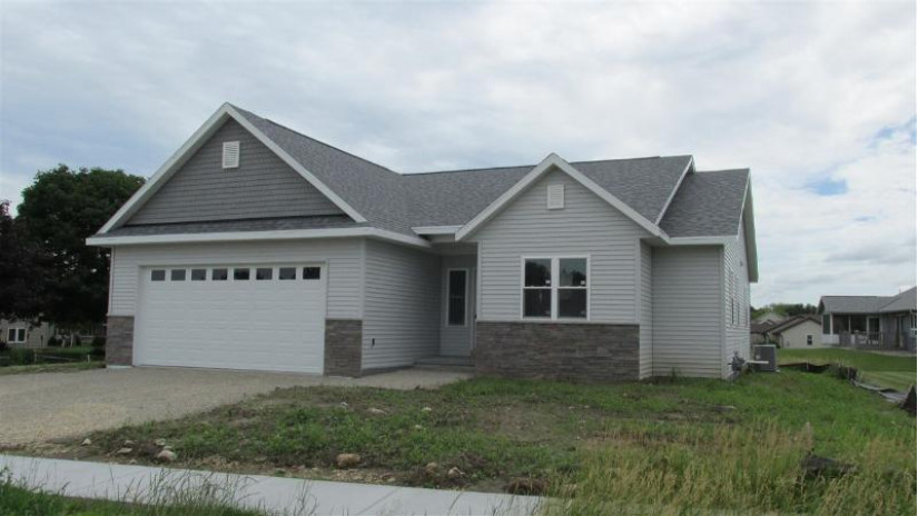 507 Cityview Blvd Horicon, WI 53032 by Century 21 Affiliated $235,000