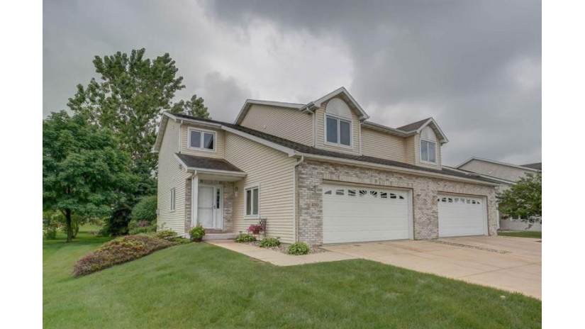 410 Goldenrod Cir Verona, WI 53593 by Re/Max Preferred $254,900