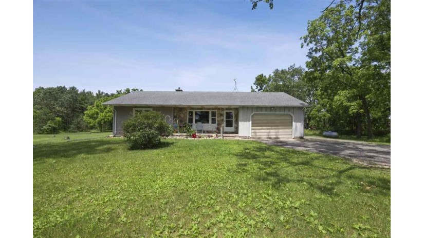 752 Freedom Ave Springville, WI 53965 by Stark Company, Realtors $178,900