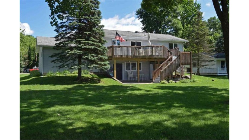 E4701 Tanager Ct La Valle, WI 53941 by Re/Max Preferred $384,900