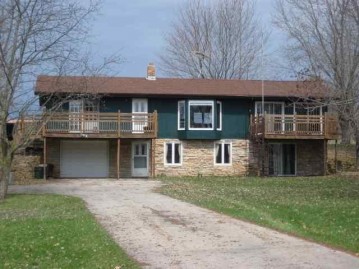 W3334 Orchard Ave, Princeton, WI 54941