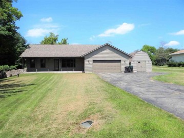 4505 E Tomahawk Ln, Harmony, WI 53546