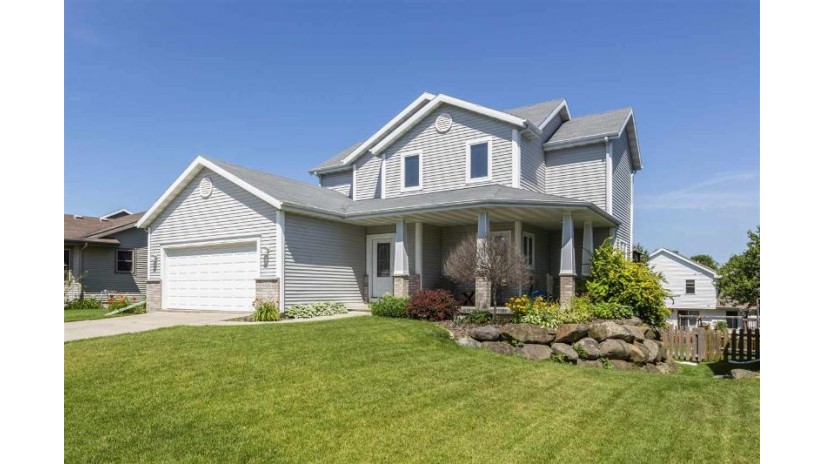 8326 Dolomite Ln Madison, WI 53719 by Stark Company, Realtors $367,700