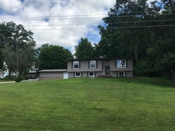 S1003 Wilke Rd, La Valle, WI 53941