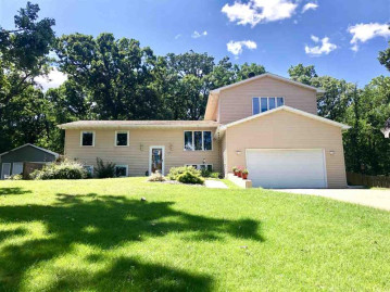 4459 Libby Rd, Blooming Grove, WI 53711