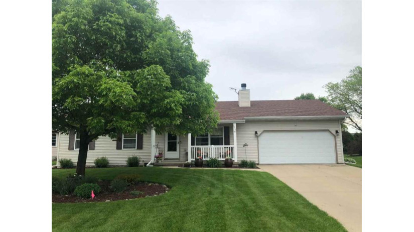 1314 Coral Dr Sun Prairie, WI 53590 by Badgerland Real Estate & Associates, Llc $229,900