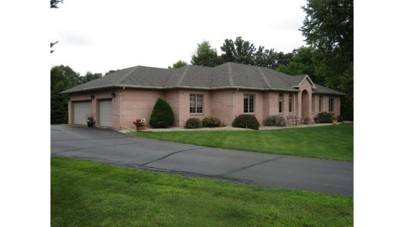 5541 N Lilly Ln Harmony, WI 53563 by Century 21 Affiliated $410,000