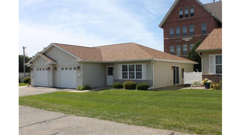 609 Oberdorf Ct New Glarus, WI 53574 by First Weber Inc $118,900