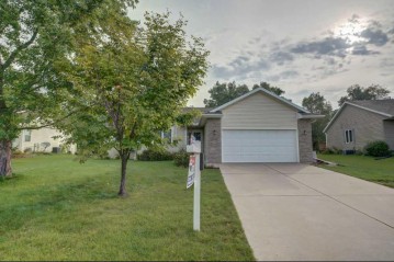 340 2nd St, Brooklyn, WI 53521