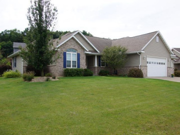 507 Pheasant Ct, Mazomanie, WI 53560