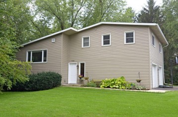 7208 Century Pl, Middleton, WI 53562