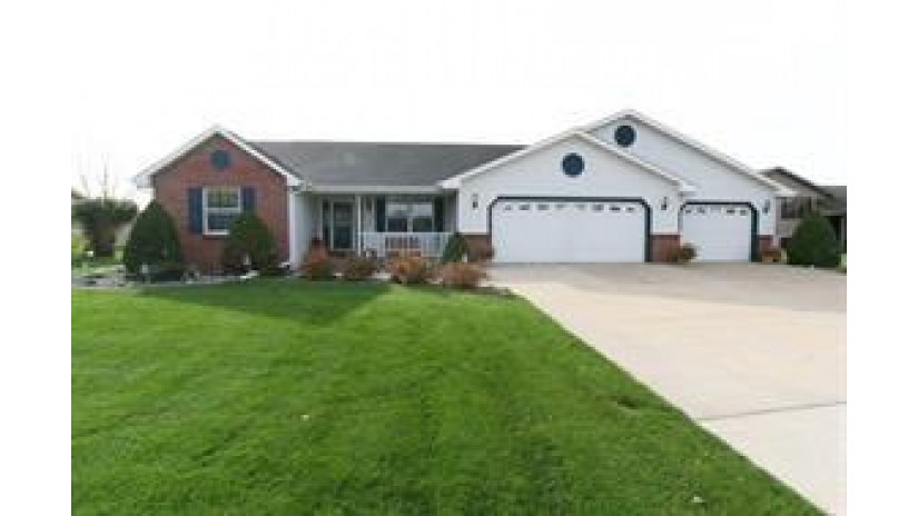 4122 Greenbriar Dr Janesville, WI 53546 by Century 21 Affiliated $410,000