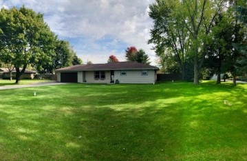 4030 N Galaxy Dr, Harmony, WI 53546