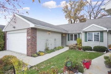 619 Kensington Square, Stoughton, WI 53589