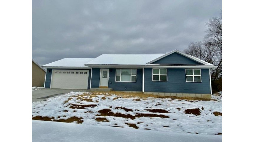 220 Dessa Rain Dr Reedsburg, WI 53959 by Nexthome Metro $190,000