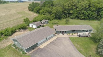 111 192nd St, Star Prairie, WI 54026