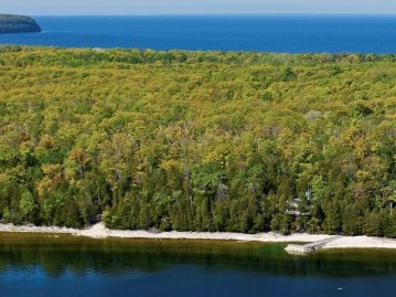 12674 Door Bluff Park Rd, Ellison Bay, WI 54210