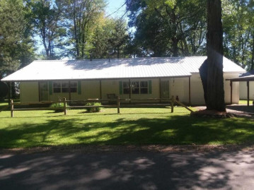 W5815 Lewis Rd, Middle Inlet, WI 54114