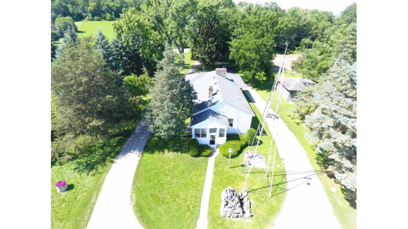 32229 Academy Rd Rochester, WI 53105 by Bear Realty Of Burlington $350,000