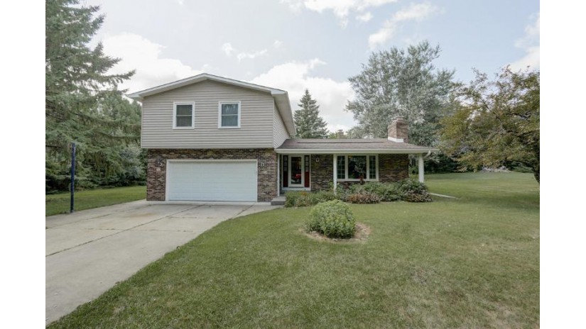 31107 Hickory Hollow Rd Waterford, WI 53185 by RE/MAX Legacy $289,900