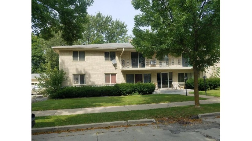 10112 W Sharon Ln Milwaukee, WI 53225 by Milwaukee Realty, Inc. $399,000