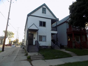 1334 N 23rd St 1336, Milwaukee, WI 53205